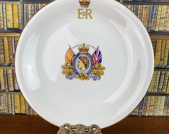 Plato antiguo de Johnson Brothers conmemorativo de la coronación de la reina Isabel II, recuerdos de la realeza británica, porcelana coleccionable EIIR.