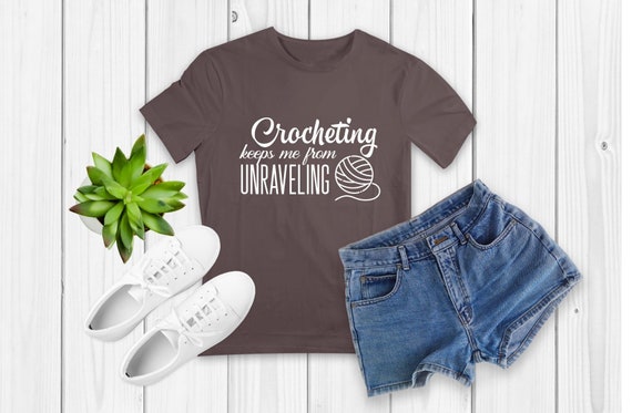 Sweatshirt Crochet keeps me from unraveling Embroidered T shirt 