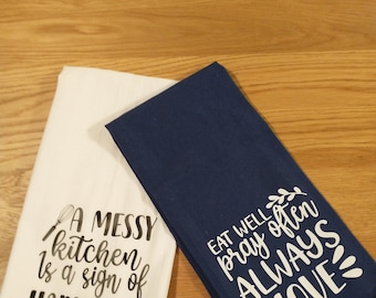 Kitchen Tea Towels with Mother's Day Sayings for that Special Lady in your life