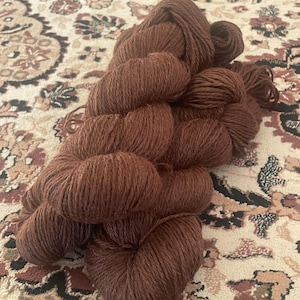 8ply - 2025 Natural Huacaya Alpaca Yarn image 2