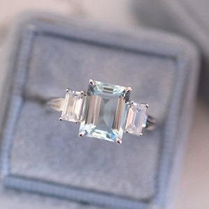 3Ct Emerald cut Aquamarine ring, Aquamarine three stone ring, natural aquamarine and Moissanite ring, genuine aquamarine emerald cut ring