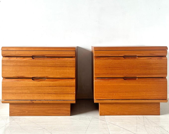 Mid Century Danish Modern Teak Pair of Nightstands Etsy