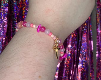 Roze op Barbie geïnspireerde bedelarmband met kralen
