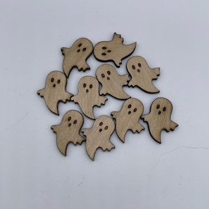 ハロウィンゴーストスタッドイヤリングブランク、5ペア、レーザーカットと彫刻が施されたDIY木製イヤリング、未完成の軽量木製ブランク、米国製