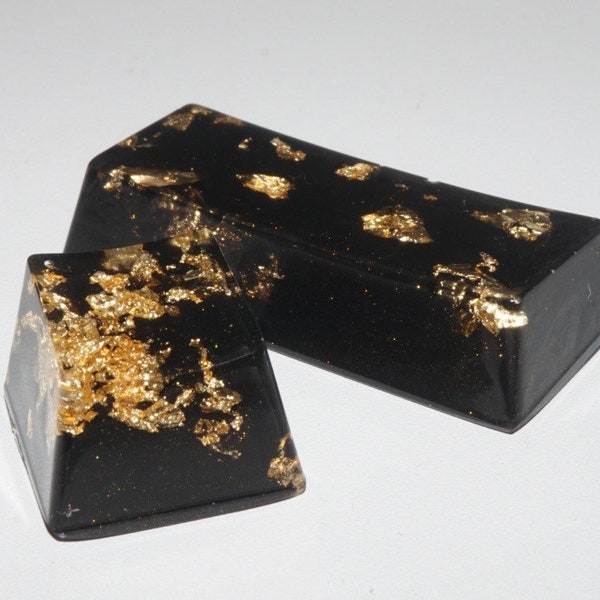 Black Foil Keycaps | Black and Gold Resin Keycaps | Black and Gold Artisan Keycaps For Mechanical Keyboards | Cherry MX Gold Foil Key caps