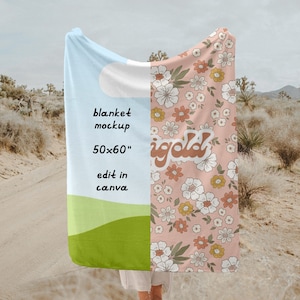 Puede incluir: Una manta de estampado floral rosa y blanco con el texto "igirl" en una fuente retro. La manta mide 50x60 pulgadas y se puede editar en Canva.