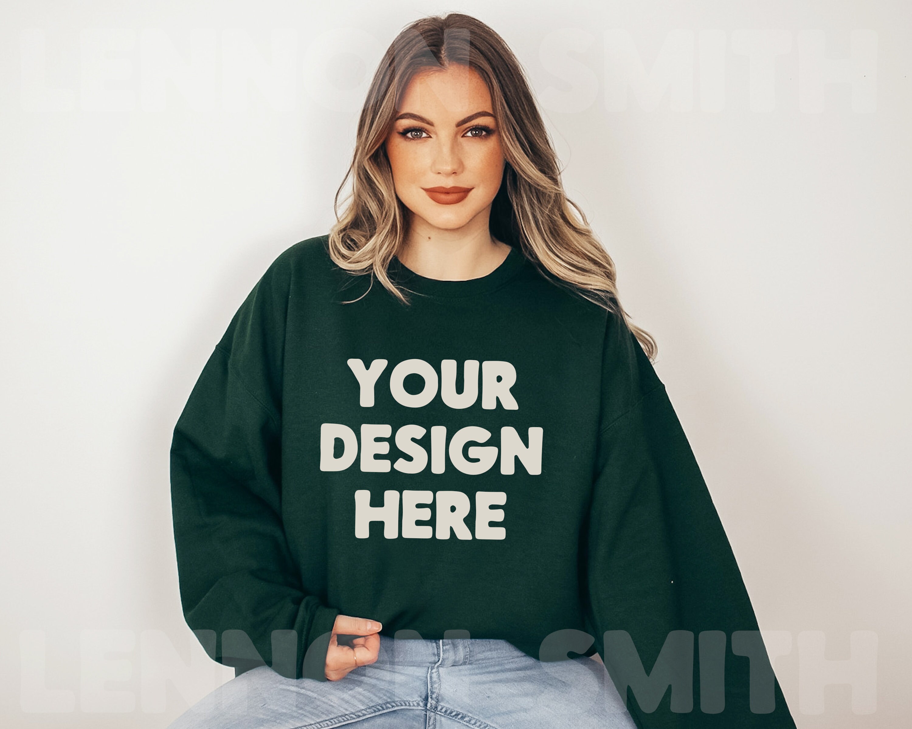 Gildan 18000 Forest Green Crewneck Mockup Gildan Crewneck - Etsy Denmark