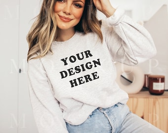 Gildan 18000 Ash Grey Crewneck Mockup, Gildan Crewneck Mockup, Crewneck Mockup, Model Mockup, Gildan 1800 Mockup, Sweater mockup, Grey mock