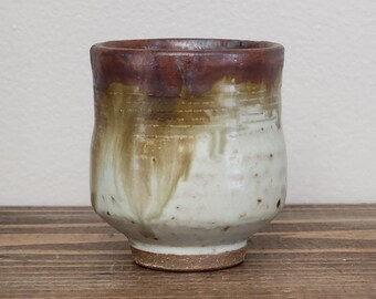 Hand thrown yunomi, 140 ml, handmade tea cup, yunomi, ash glazed yunomi