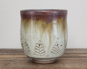 Hand thrown yunomi, 170 ml, handmade tea cup, yunomi, ash glazed yunomi