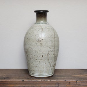 Pottery vase, ceramic vase, farmhouse vase, handmade vase, rustic vase, vase zdjęcie 3