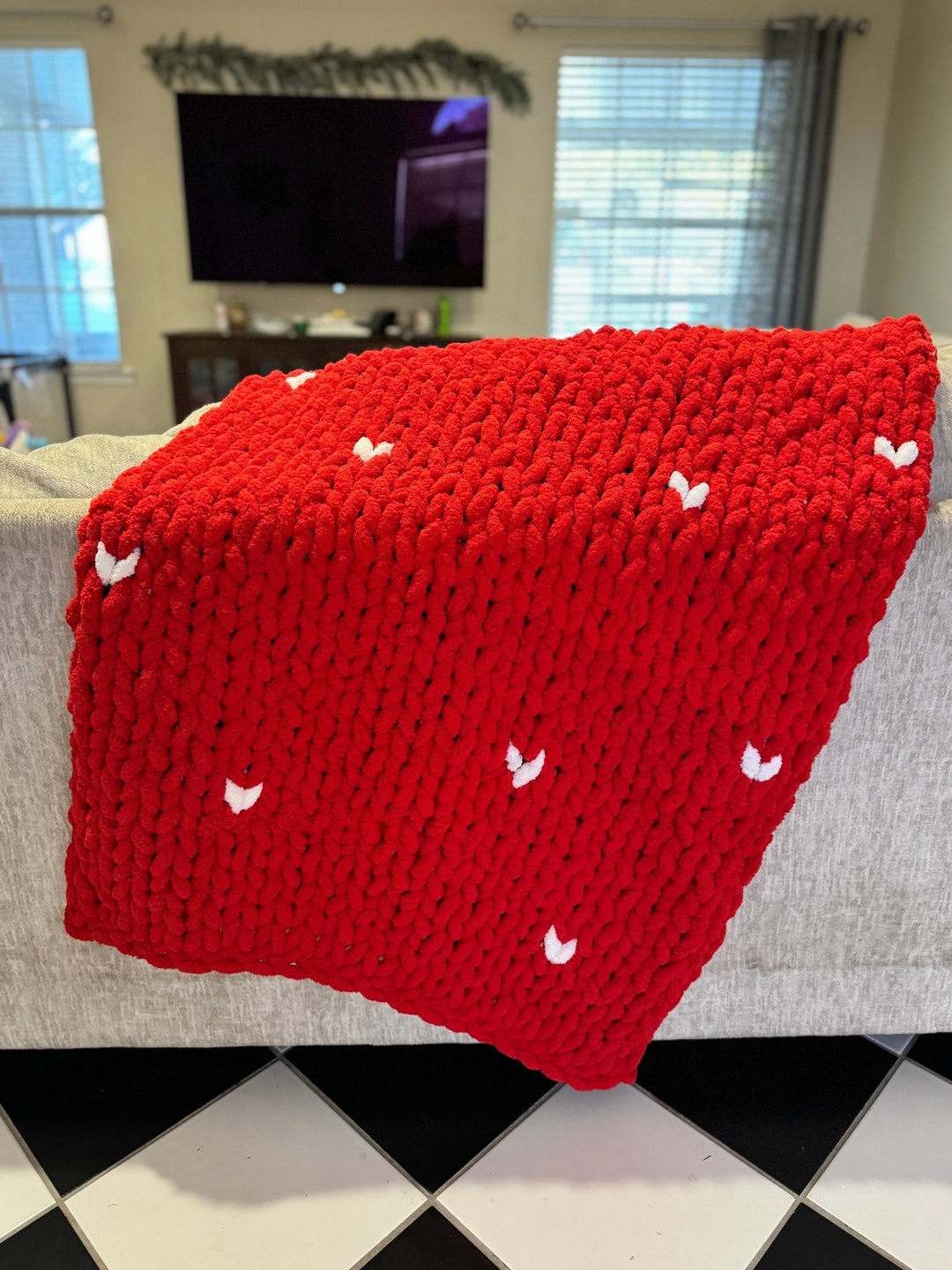 Valentines Day Heart Chunky Knit Blanket, Cozy Blanket, Chunky Blanket