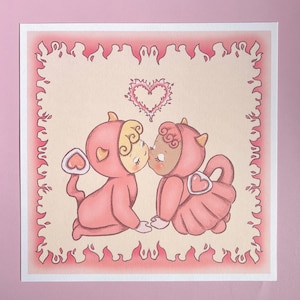 Duivel kussende meisjes kunstprint, kitsch, vintage keramiek, Valentijnsdag, cadeau, muurdecoratie