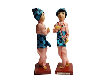 Vintage Kuala Lumpur Malaysia Collectable Costume Dolls