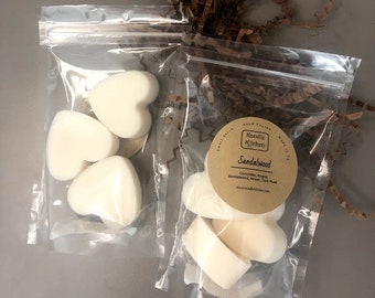 Sandalwood Natural Soy Wax Melts | Woody, Amber, Dark Musk Fall Fragance | Flameless Wick Free Scented Wax | Holiday Wax Clamshell Gift