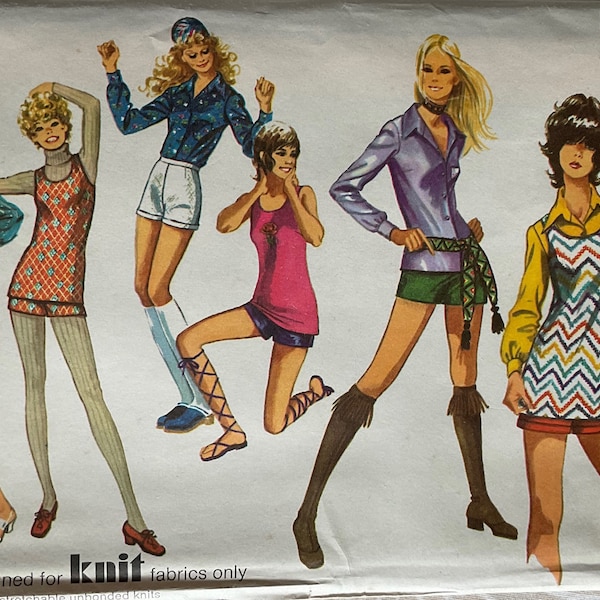 Vintage 1970s Simplicity 9487. Misses’ Shorts, Blouse, and Top. Disco, Gogo, Mod, Hot Pants. Size 14. Bust 36. UNCUT / FF