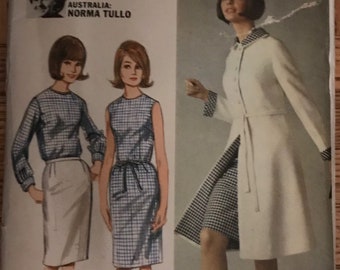 Rare Vintage 1960s Butterick Young Designer Australia Norma Tullo Sewing Pattern 3850. Coat, dress, blouse, skirt. Size 14. Bust 34. CUT