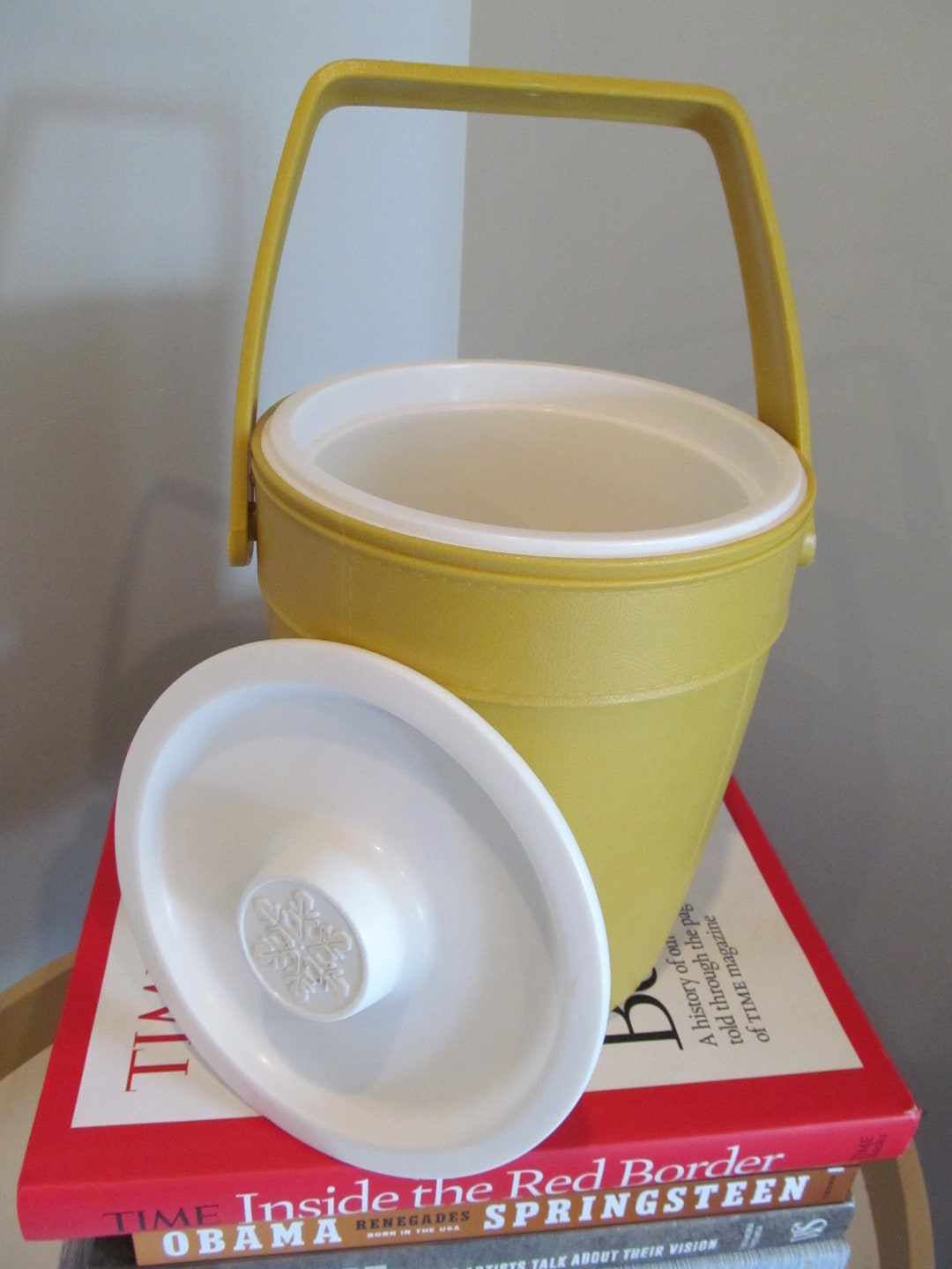 MCM Rubbermaid Ice Bucket With Lid Retro 70's Bar Item Etsy