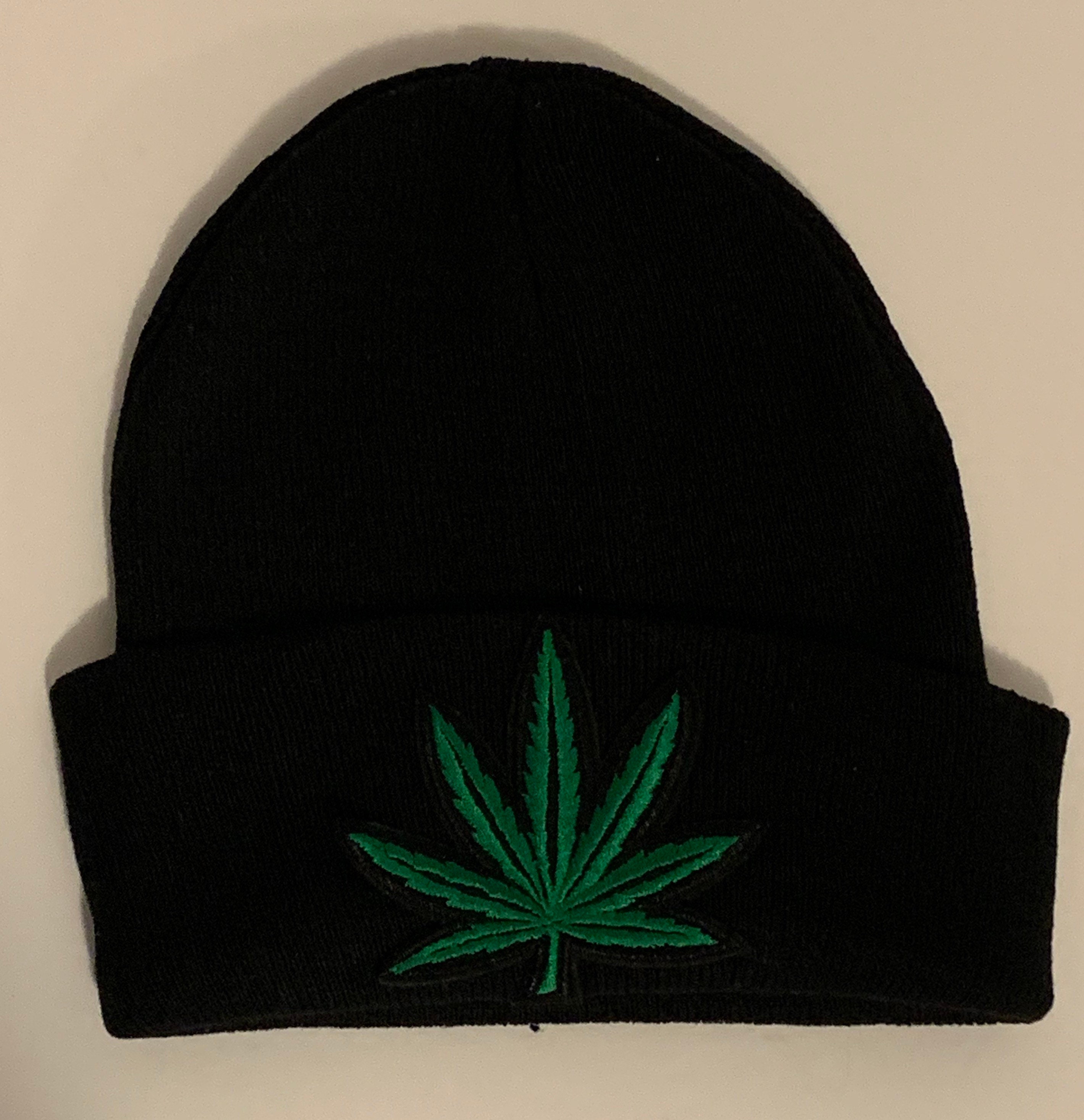 leafs beanie