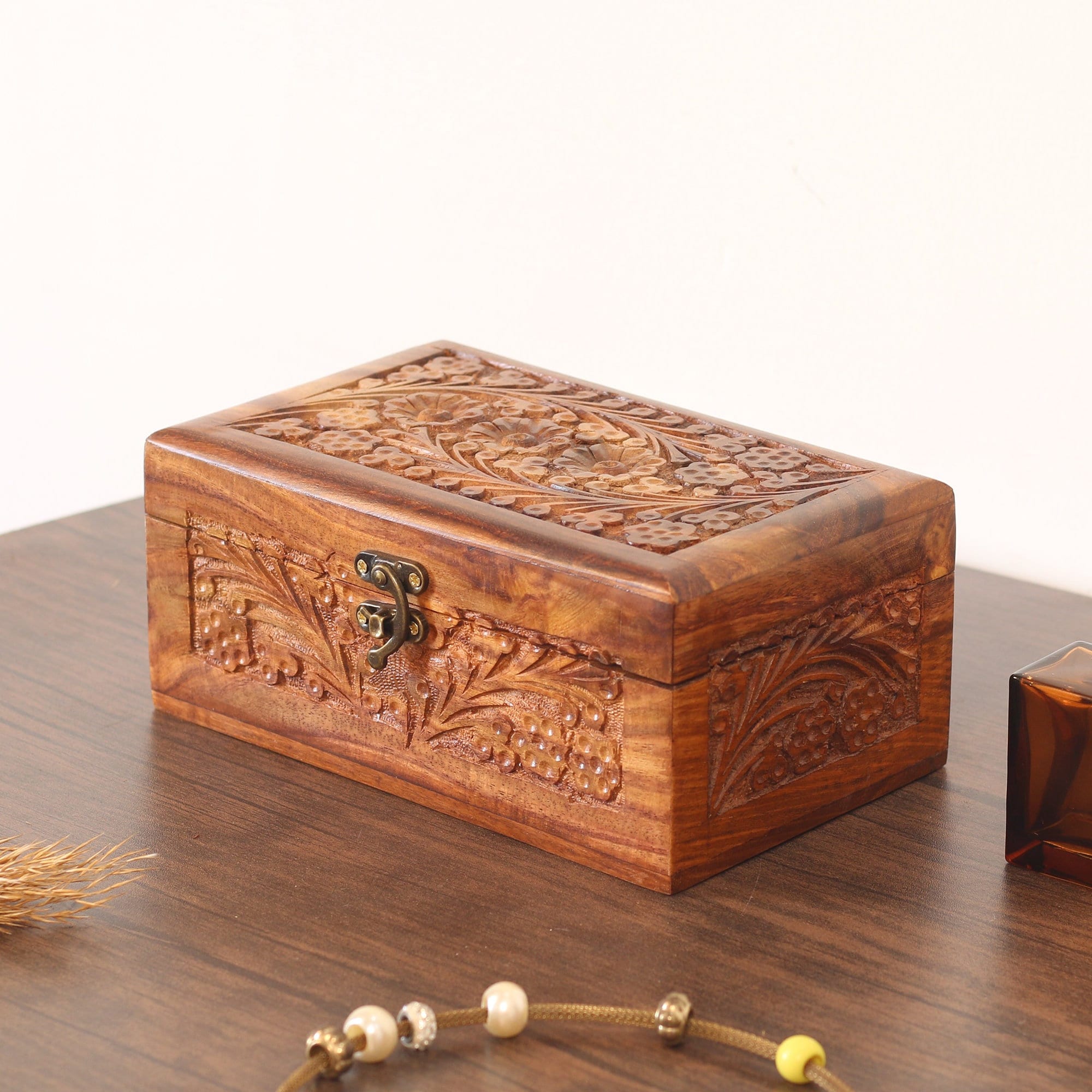 Zeckky Wooden Jewelry Box, Engraved Wood Jewelry Organizer, Large Capacity Vintage Storage Box for Women's Jewellery Collection, Best Gifts