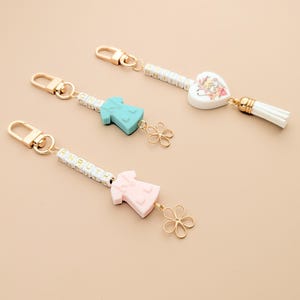 Personalized Nurse Gift Keychain Custom Name Charm Nurse Appreciation RN Graduation Gift Idea Medical Staff Appreciation Work Bag Accessory