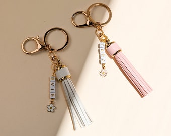 Bag Charm Keychain with Tassel,  Boho Tassel Keychain Charm Trendy Purse Accessory Tassel Charm Handbag Keychain Decoration Keyring Gift