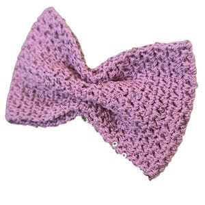 Barrette à cheveux crochetée pour fille avec noeud – accessoire de coiffure délicat