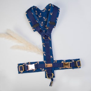 Tailor-made dog harness &quot;Anker&quot; made of softshell for small and large dogs (Y-harness, chest harness, well-fitting, blue, maritime)