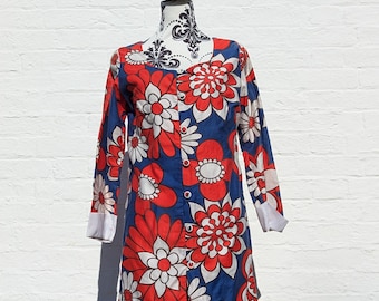 Handgjord blommig miniklänning från 1970-talet | UK 8-10 | Retro Mod Festivalklänning