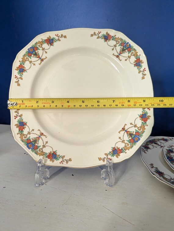 Vintage Alfred Meakin Plate Set: 1930s Floral Garland Art Nouveau