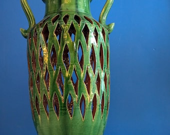 緑色の魚模様真鍮花瓶 ヴィンテージ 1950 年代 大型 スペイン ハンドメイド スタジオ 陶器