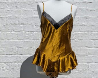 Body de satén mostaza / Lencería dorada coqueta / Mono de satén de pierna alta Tallas UK 10–12