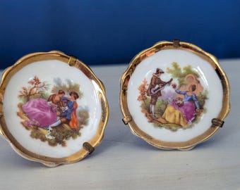 フランスのリモージュ磁器装飾皿、フラゴナール様式の3.5インチ