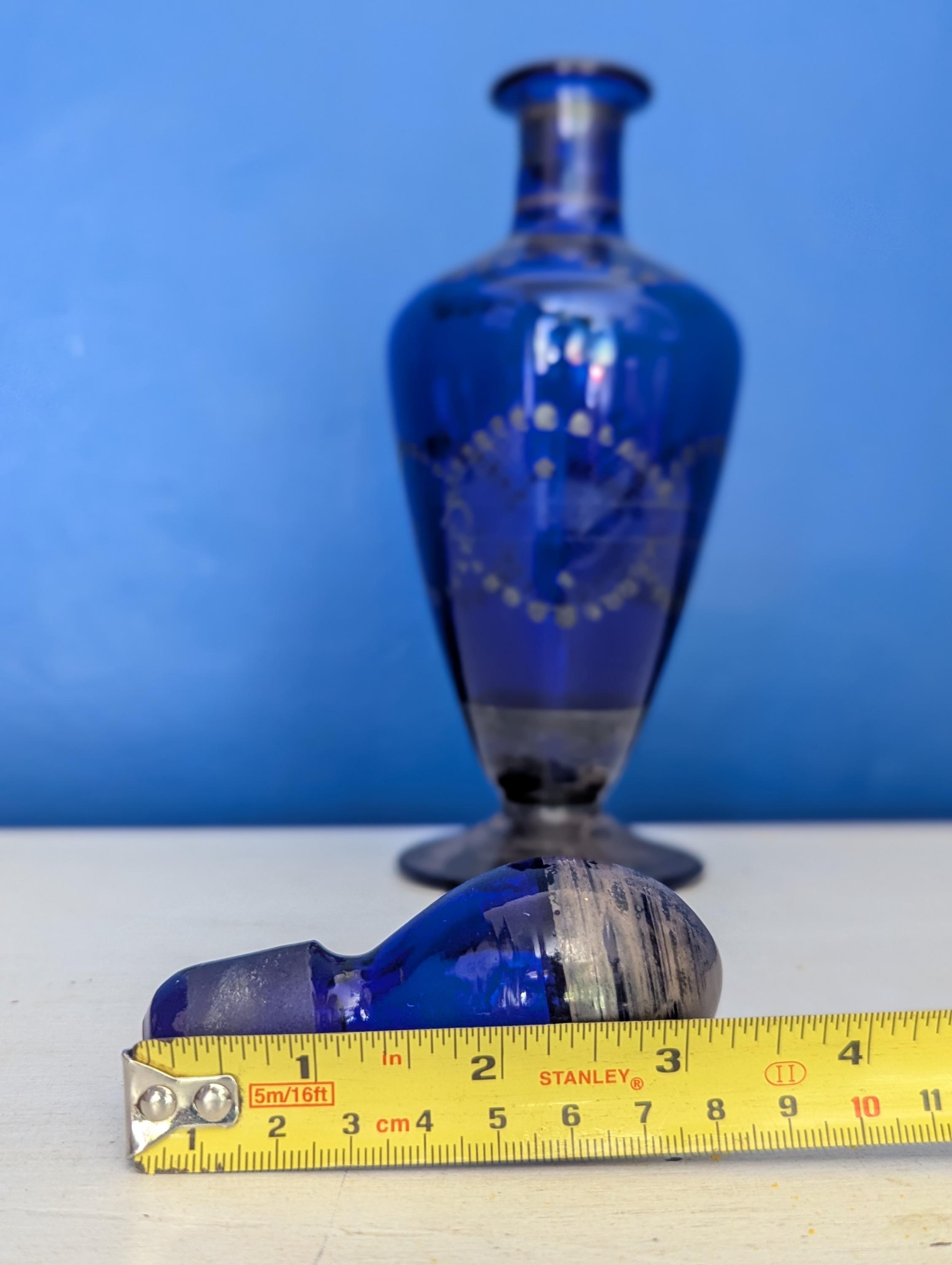 コバルトブルーガラスデキャンタ ヴィンテージ コバルトブルー ガラス デキャンタ：シルバー