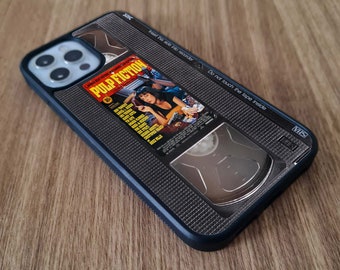 90s Cult Classic Pulp Fiction Movie Poster Stylish Snapback Rubber Phone Cover for iPhone & Samsung - Gift