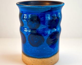 Inger Persson ロールストランド花瓶: 1960 年代のターコイズ石器