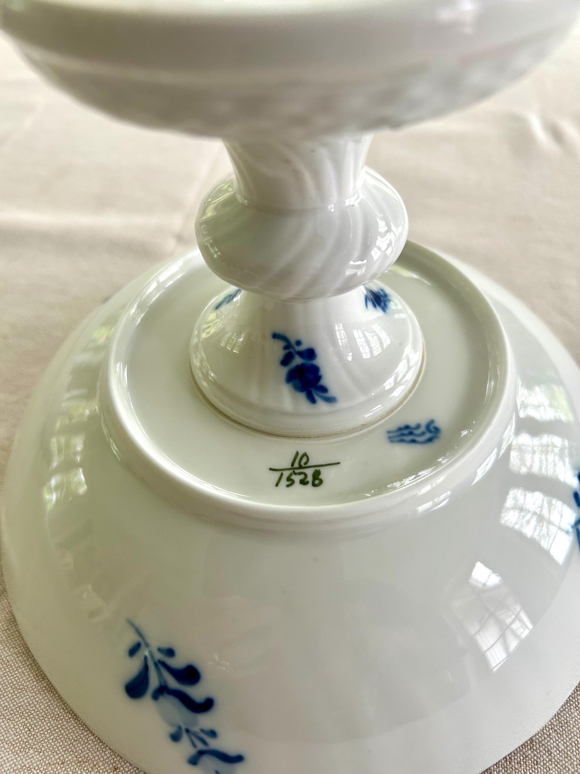 ロイヤルコペンハーゲン ブルーフラワー 陶器 ペデスタルボウル