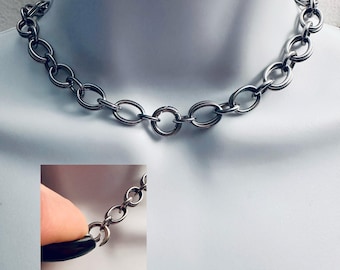SMALL O-RING Lock Handmade Choker with a Small Spring Locking O-Ring and Oval Rings All Silver Stainless Steel Collar Necklace