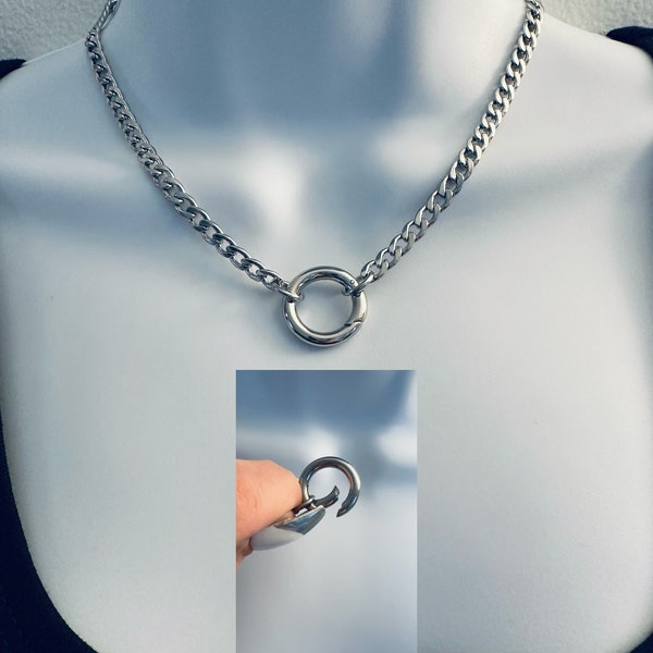Collar gargantilla de cadena de eslabones cubanos de acero inoxidable plano con junta tórica de bloqueo de resorte