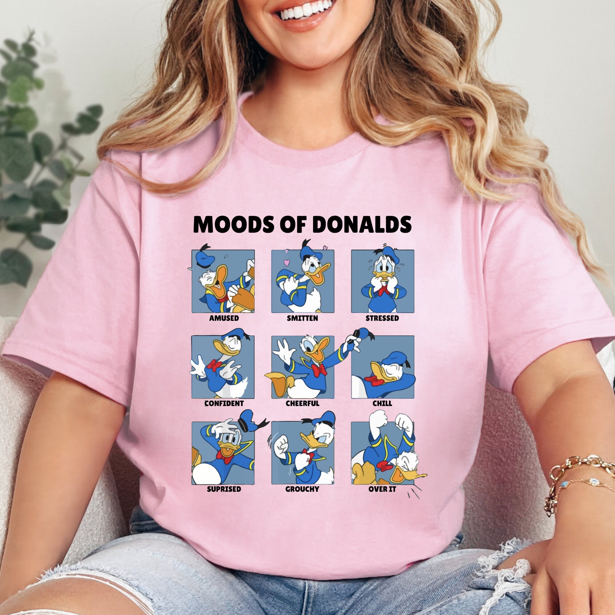Cotton Soul Donald Duck Mickey Mouse & Friends Donald Duck Chilling Mens T Shirt, White, Medium