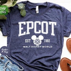Chemise Epcot Disney, t-shirt Epcot, Epcot depuis 1982, chemise World Traveler, chemise Disney vintage, chemise Disney Epcot, t-shirt voyage Epcot image 1