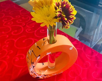 Round Orange Vase // Spring decor, Mothers Day flowers, Table centerpiece, Wedding centerpiece, Wedding vase, New home gift, Orange decor