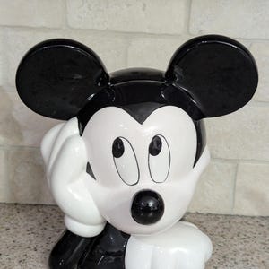 New Mickey Mouse Treasure Craft Disney Ceramic Cookie Jar Free Shipping