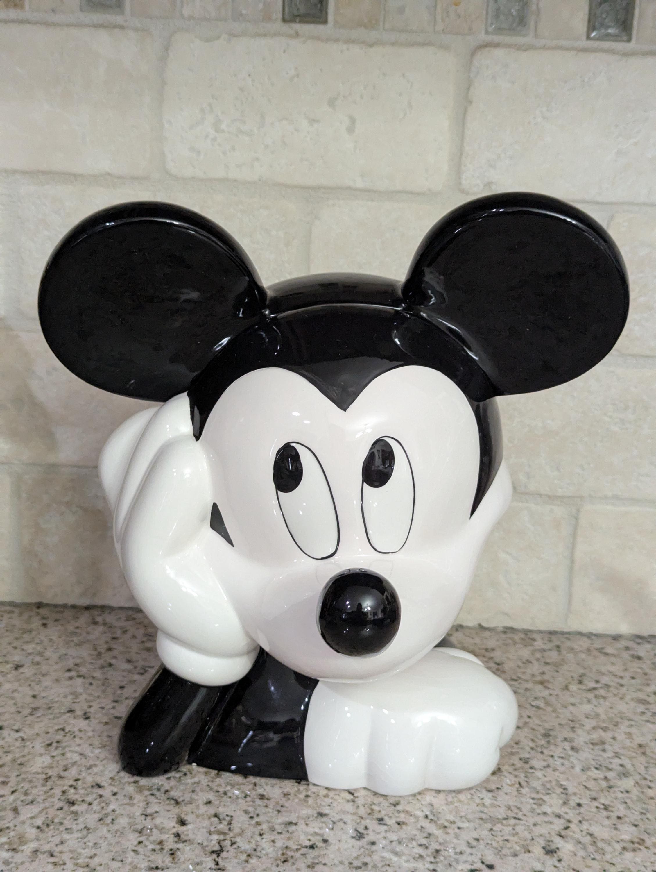 Mickey Mouseガラス製置物 New Mickey Mouse Treasure Craft Disney Ceramic Cookie Jar Free