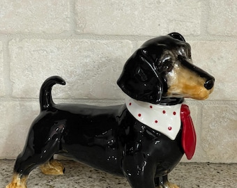 Figura de perro salchicha salchicha de San Valentín, sin caja, con lazo rojo y lunares, envío gratis