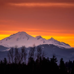 Sunrise Printable, Nature Sunrise, Warm Winter Sunrise, sunrise canvas, volcano canvas, Orange Sky