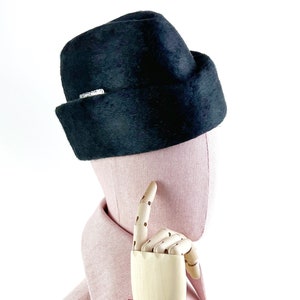German Cuff hat, charcoal grey. Unisex street fashion, top quality vintage felt . Modern unisex fashion hat *Custom