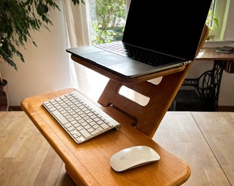 Verstellbarer Holz Laptop-Ständer, Arbeitsplatz Schreibtischständer, Standing Desk, Schreibtischaufsatz