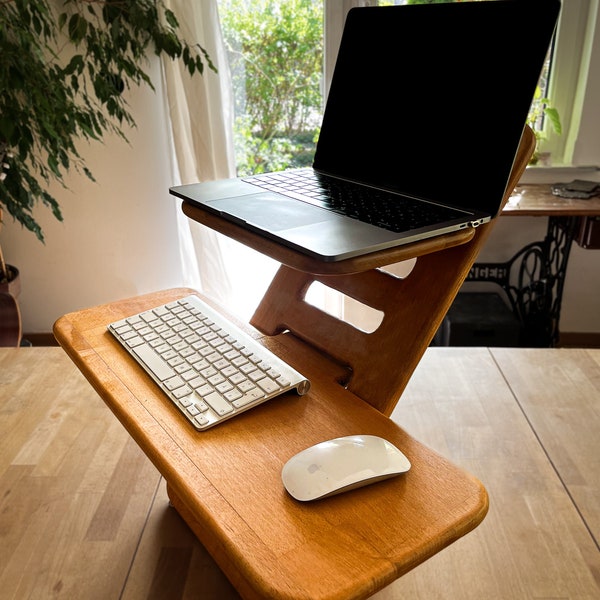 Verstellbarer Holz Laptop-Ständer, Arbeitsplatz Schreibtischständer, Standing Desk, Schreibtischaufsatz