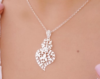 Viana's Heart Necklace • 925 Sterling Silver / 24k Gold Plated • Heart Filigree Pendant Chain Necklace • Traditional Portuguese Jewelry